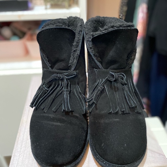 Bearpaw chukka booties - Picture 4 of 4